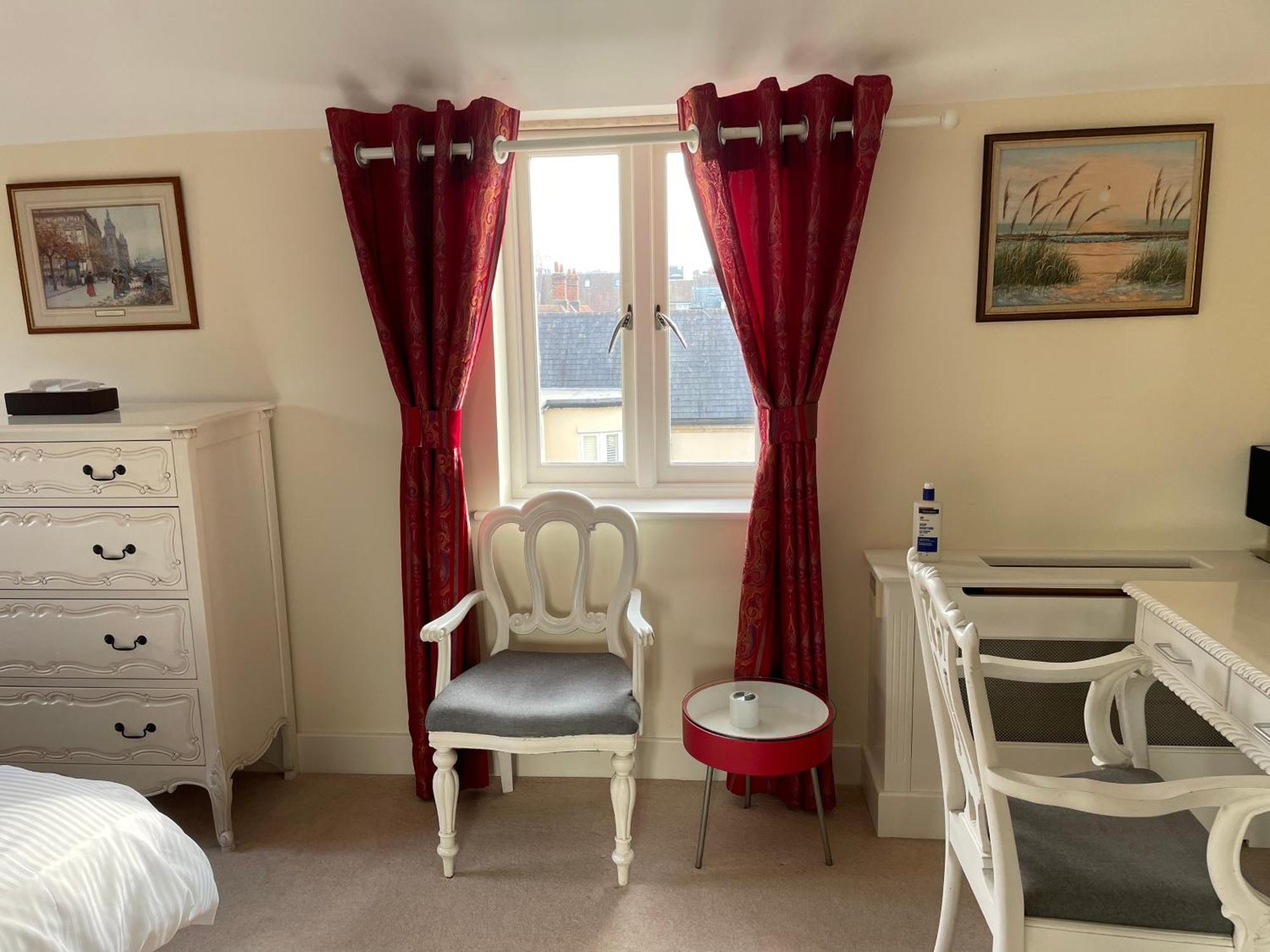 Top Floor En-Suite Double Bedrooms With Great View Of Windsor Castle & Free Parking Eksteriør bilde
